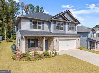 245 Magnolia Villas Dr, Cornelia, GA 30531