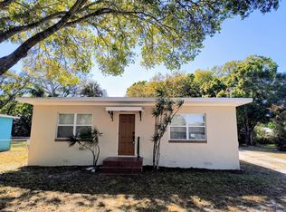 1215 Soltman Avenue, Fort Pierce, FL 34950