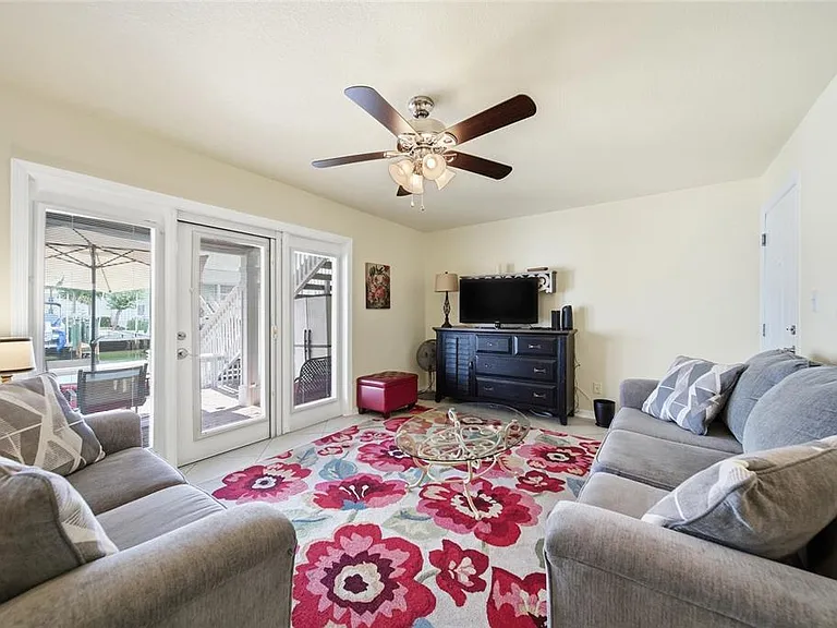 5092 Beach Dr SE #A — Photo 39