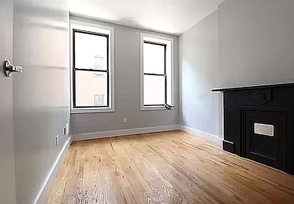 4th image of 378 Lewis Ave #3AB