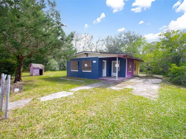 403 E Lake St, Palatka, FL 32177