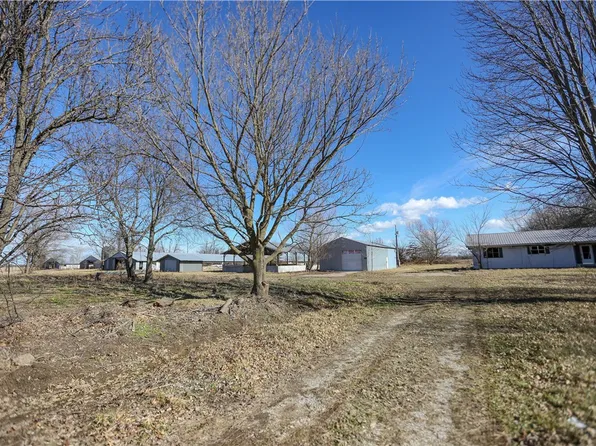 10908 Ruby Hall Rd, Gentry, AR 72734