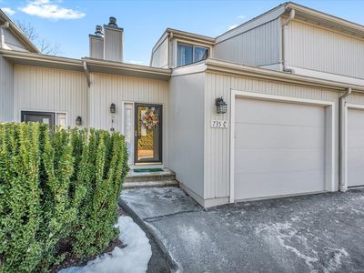 735 West Main Street APT C, Cheshire, CT, 06410