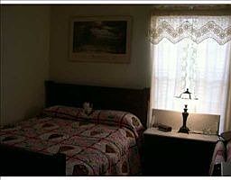 4th image of 11217 Cedar Hollow Ln