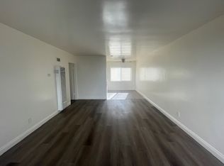 1120 W Stoneridge Ct, Ontario, CA 91762