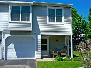 5 Chadwyck Sq, Cohoes, NY