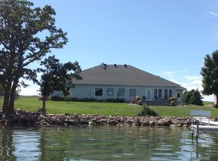 11662 Schlekewy Dr W, Lake City, SD 57247