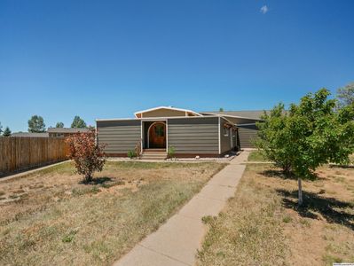 1960 N 10th St, Laramie, WY, 82072