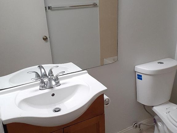 5th image of 9999 Summerbreeze Dr APT 814