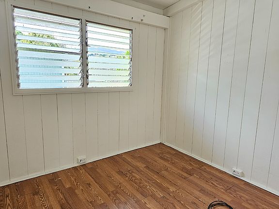 2nd image of 92-631 Aahualii St #2-U