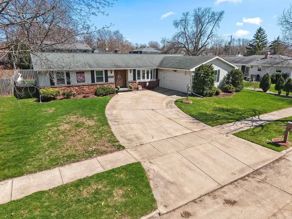 1708 N Birchwood Ave, Appleton, WI 54914