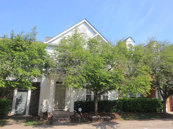 104 Hickory Meadow Cir, Morrisville, NC 27560
