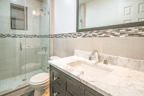 Rented by Hagstrom Management Inc | media 2