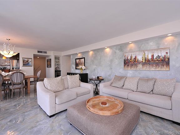 5th image of 18041 Biscayne Blvd #11044