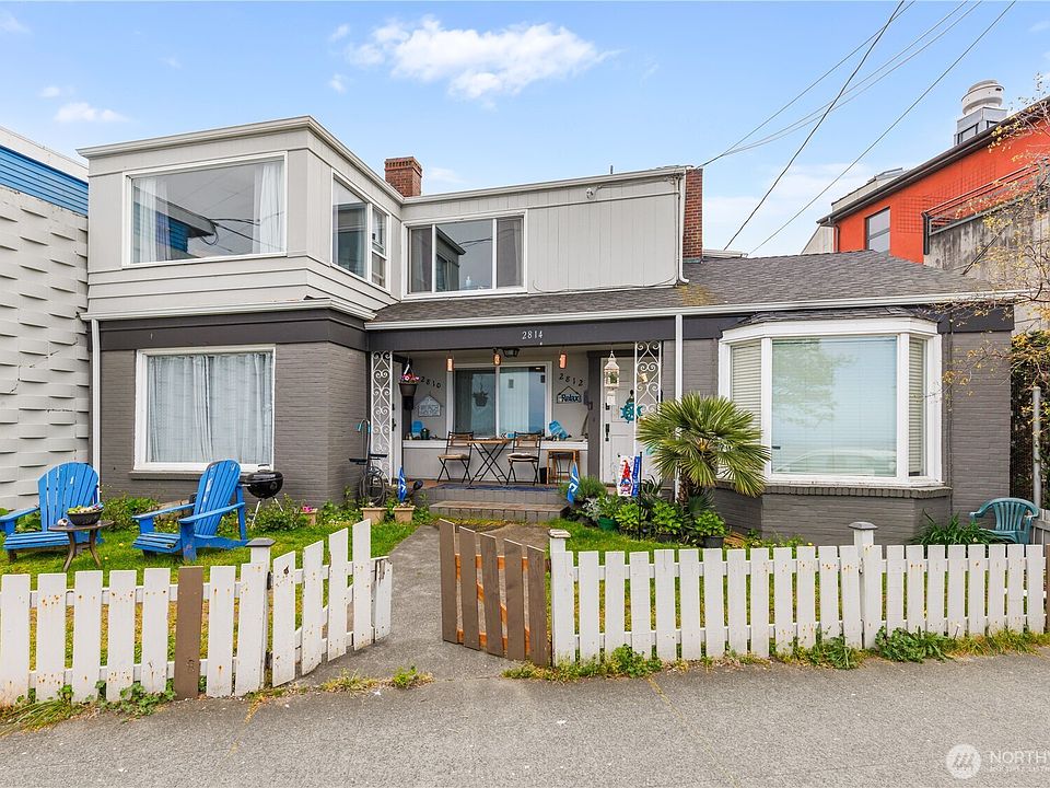 1st image of 2810 Alki Avenue SW