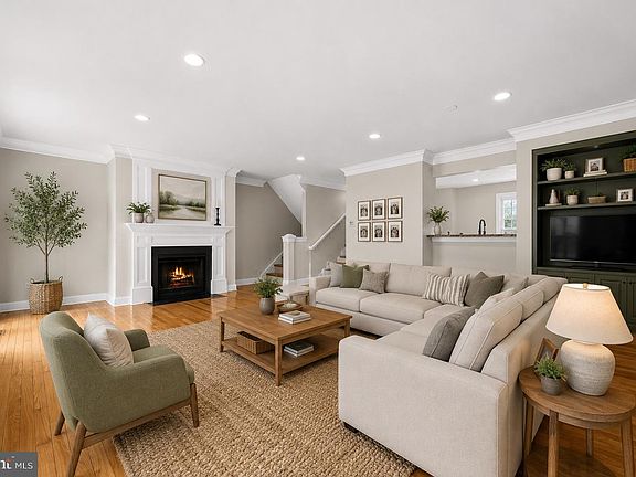 5th image of 8956 Cannon Ridge Dr