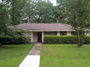 198 Sandra Lee Dr, Mandeville, LA 70448