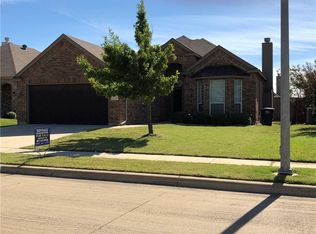 8300 Edgepoint Trl, Hurst, TX 76053