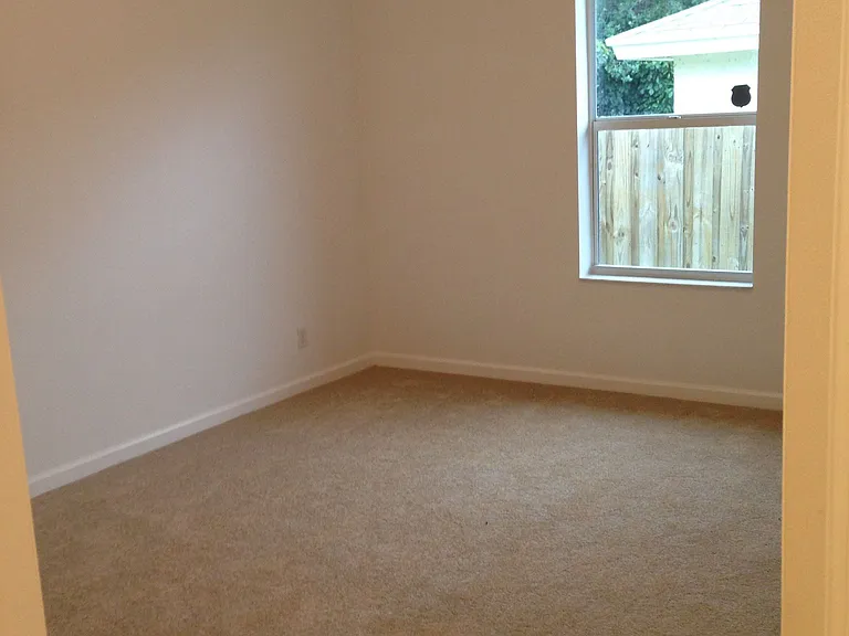 1731 Lavue Ave — Photo 8