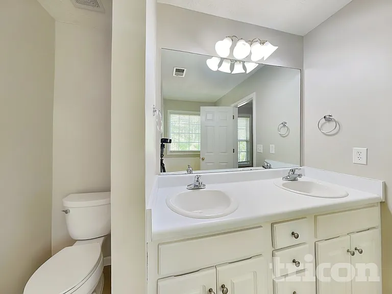 515 Plantation Creek Dr — Photo 10