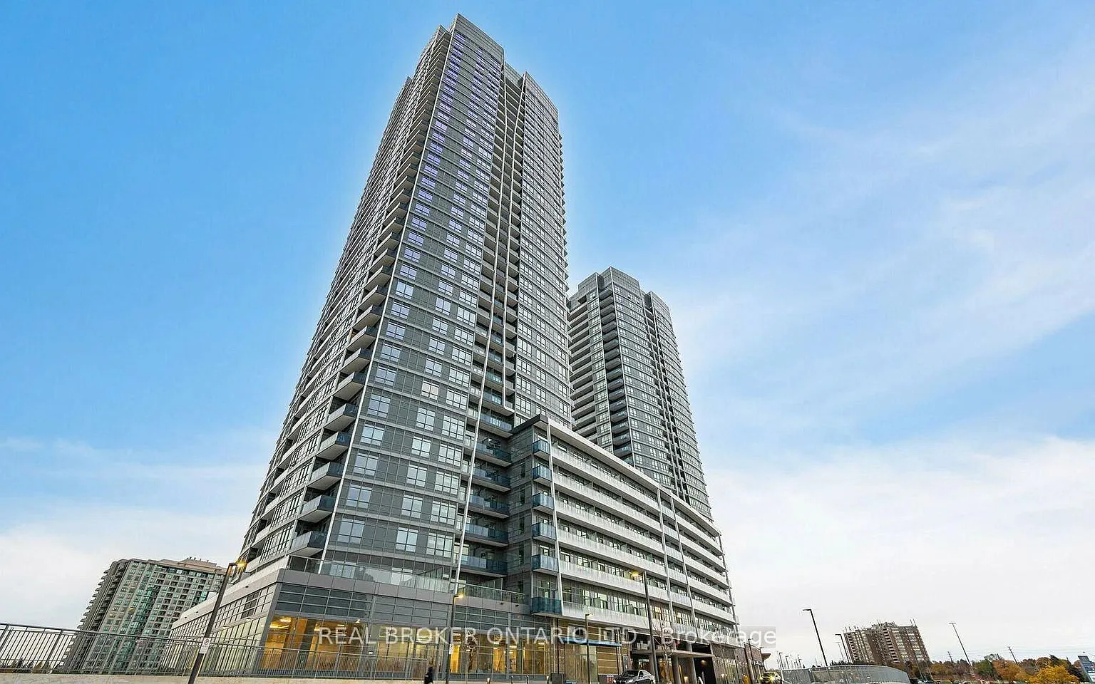 2 bed, $2,500 — Photo 1