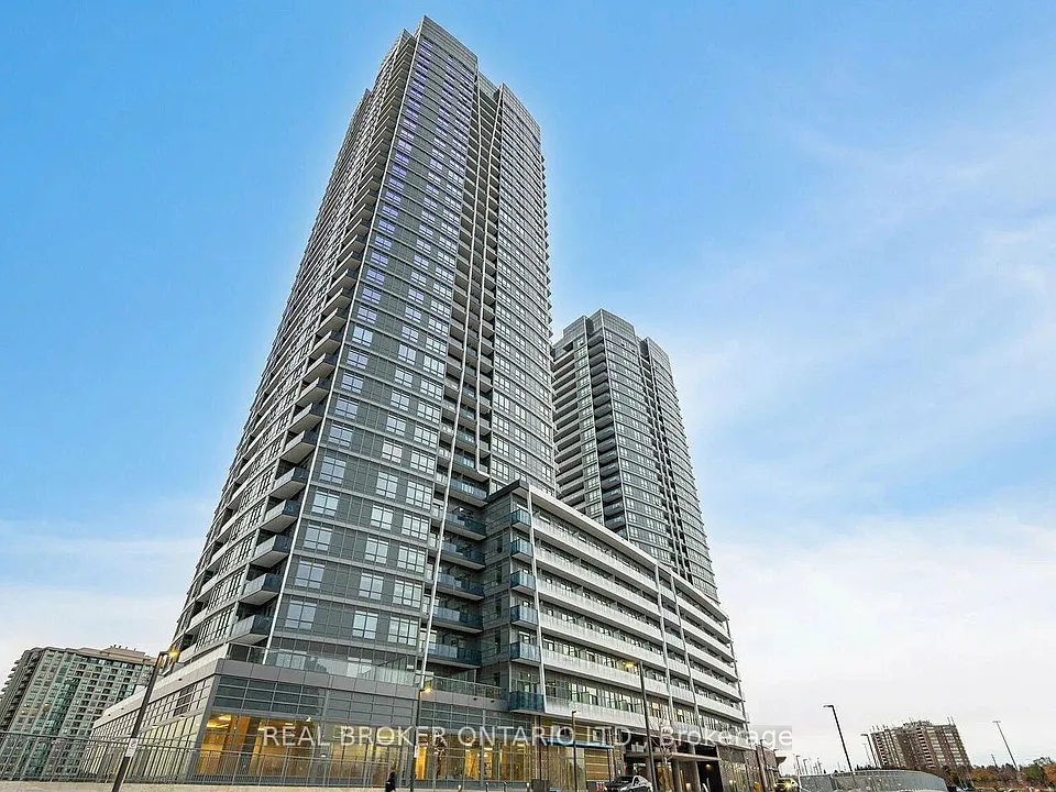 50 Upper Mall Way #2009