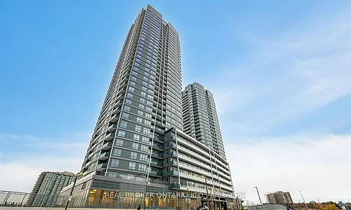 50 Upper Mall Way Photo 1 50 Upper Mall Way Photo 1