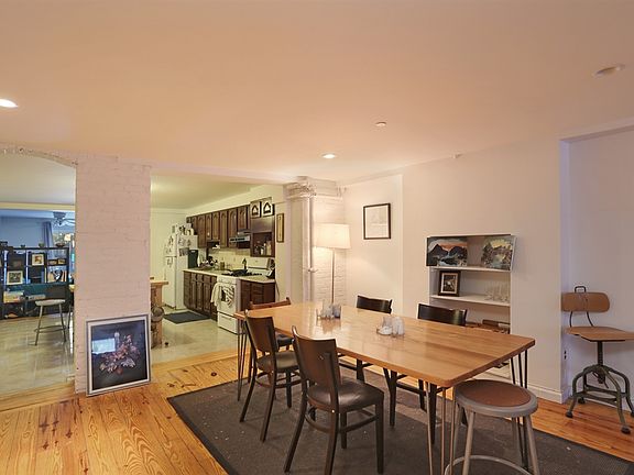 3rd image of 463 Union St #1