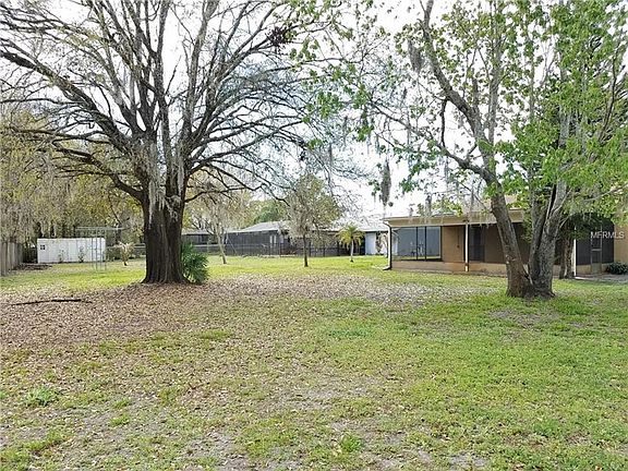 4th image of 467 Cypress Lake Ct