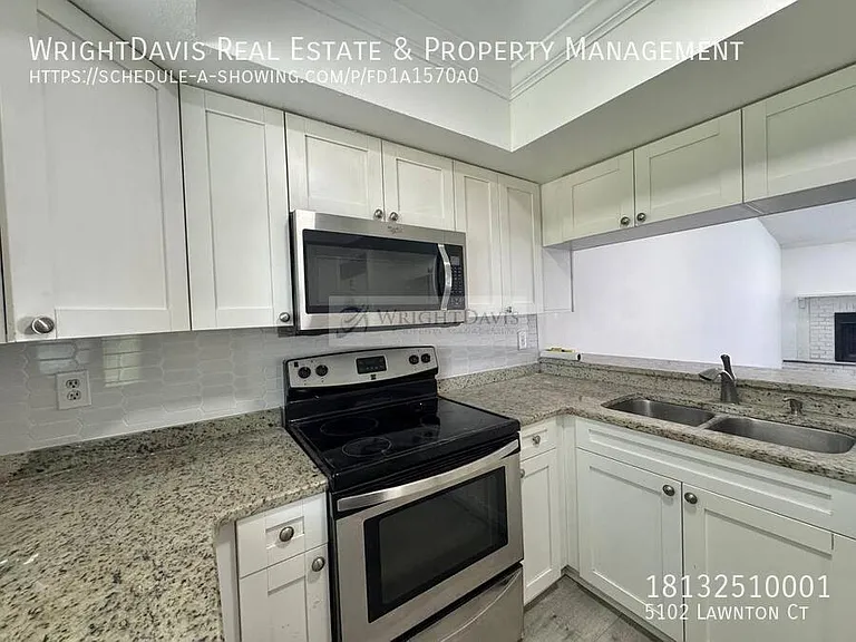 5102 Lawnton Ct — Photo 12