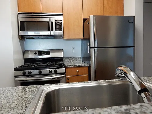 Rented by Town Residential | media 4