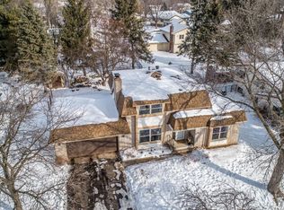 1855 Rockstone Ln, New Brighton, MN 55112