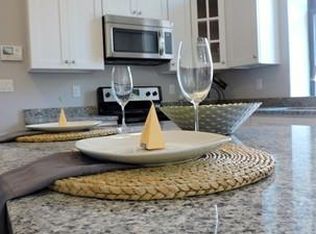 10 Merrymount Rd APT 106, Quincy, MA 02169