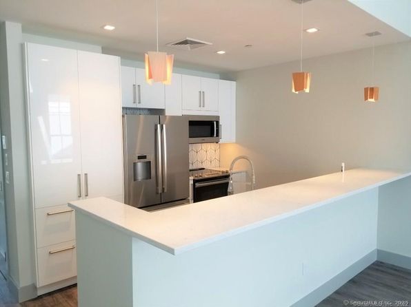33 Elm St #3
