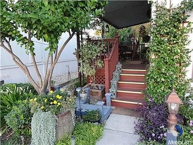 3rd image of 6218 Plymouth Rock Ln