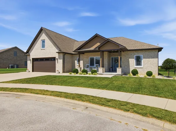3522 Castlerock, Seymour, IN 47274
