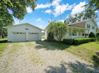 2745 E Carleton Rd, Adrian, MI 49221