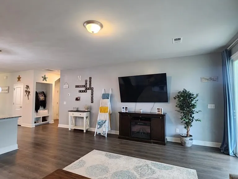 5025 Magnolia Village Way — Photo 2