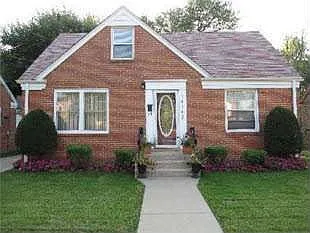14142 Calumet Ave photo 1