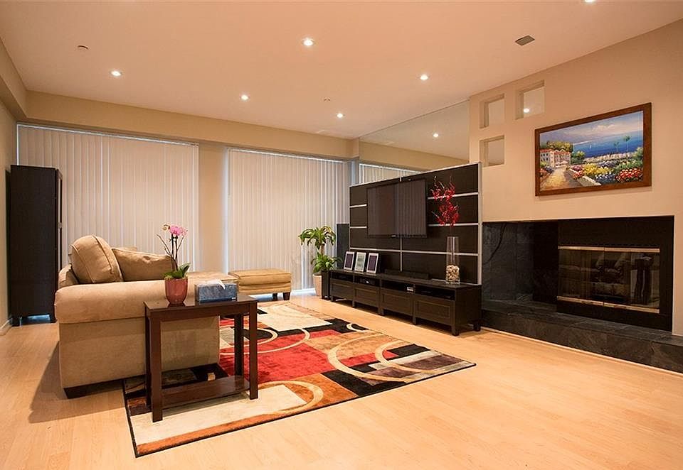 1st image of 1927 Glendon Ave APT 102