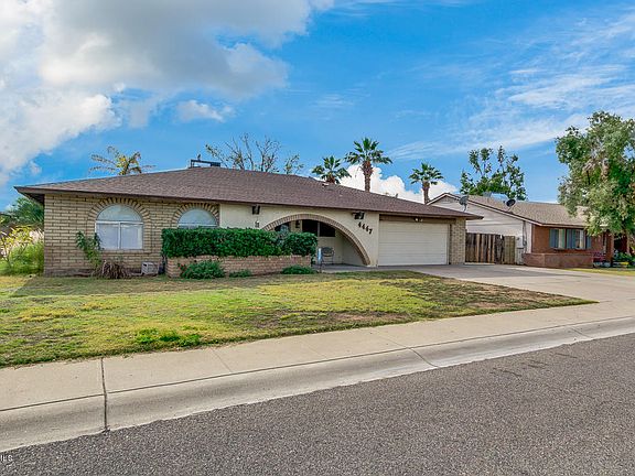 3rd image of 4447 W Windrose Dr