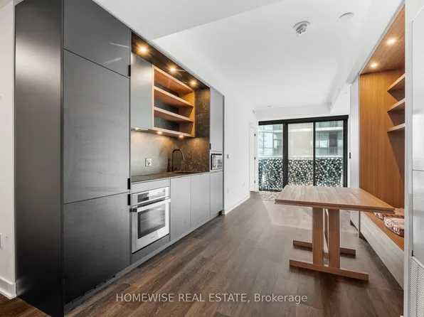 55 Charles St E #4506, Toronto, ON M4Y 0J1