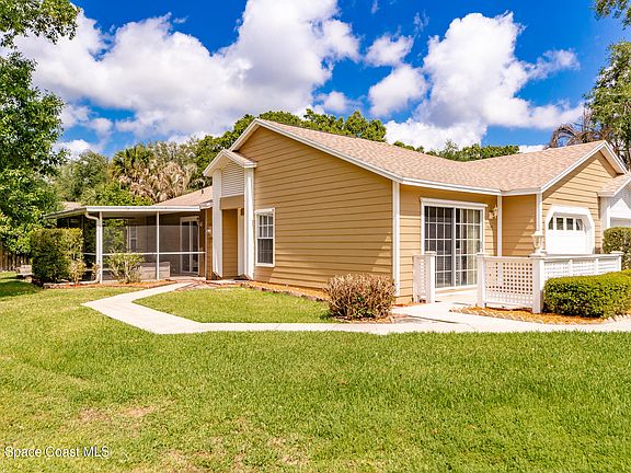 3rd image of 1865 Sixty Oaks Ln