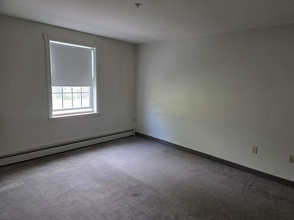 5th image of 486 Nashua Street #202