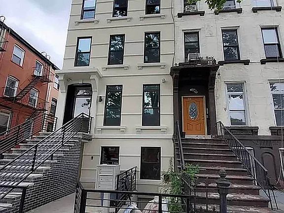 2nd image of 463 Kosciuszko St #3A