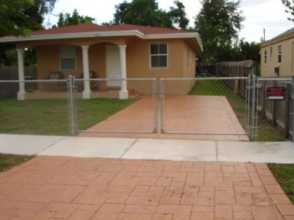 5816 Lincoln Street, Hollywood, FL 33021