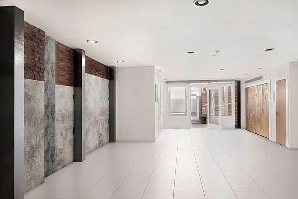 Rented by Stribling | media 31