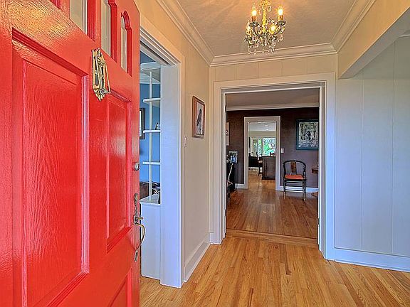 3rd image of 2727 Poli St