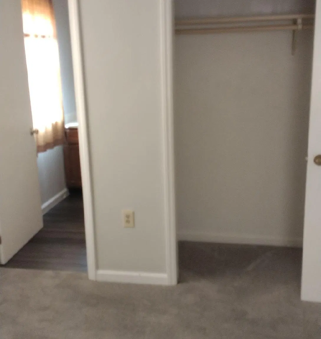 2 bed, 1280 sqft, $1,295 — Photo 3