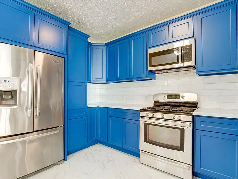 11840 Spring Grove Dr — Photo 10